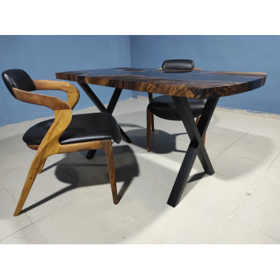 Resin Table